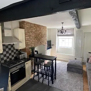  Holiday home 2 Bed House In